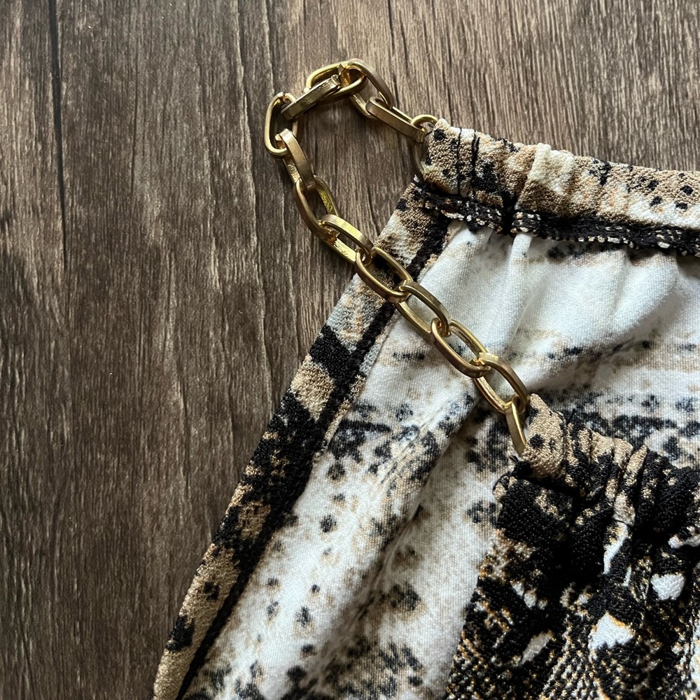 Patterned Tank Top with Chain Neck - Picture 2 of 2